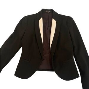 Used Womens EXPRESS Blazer size 4